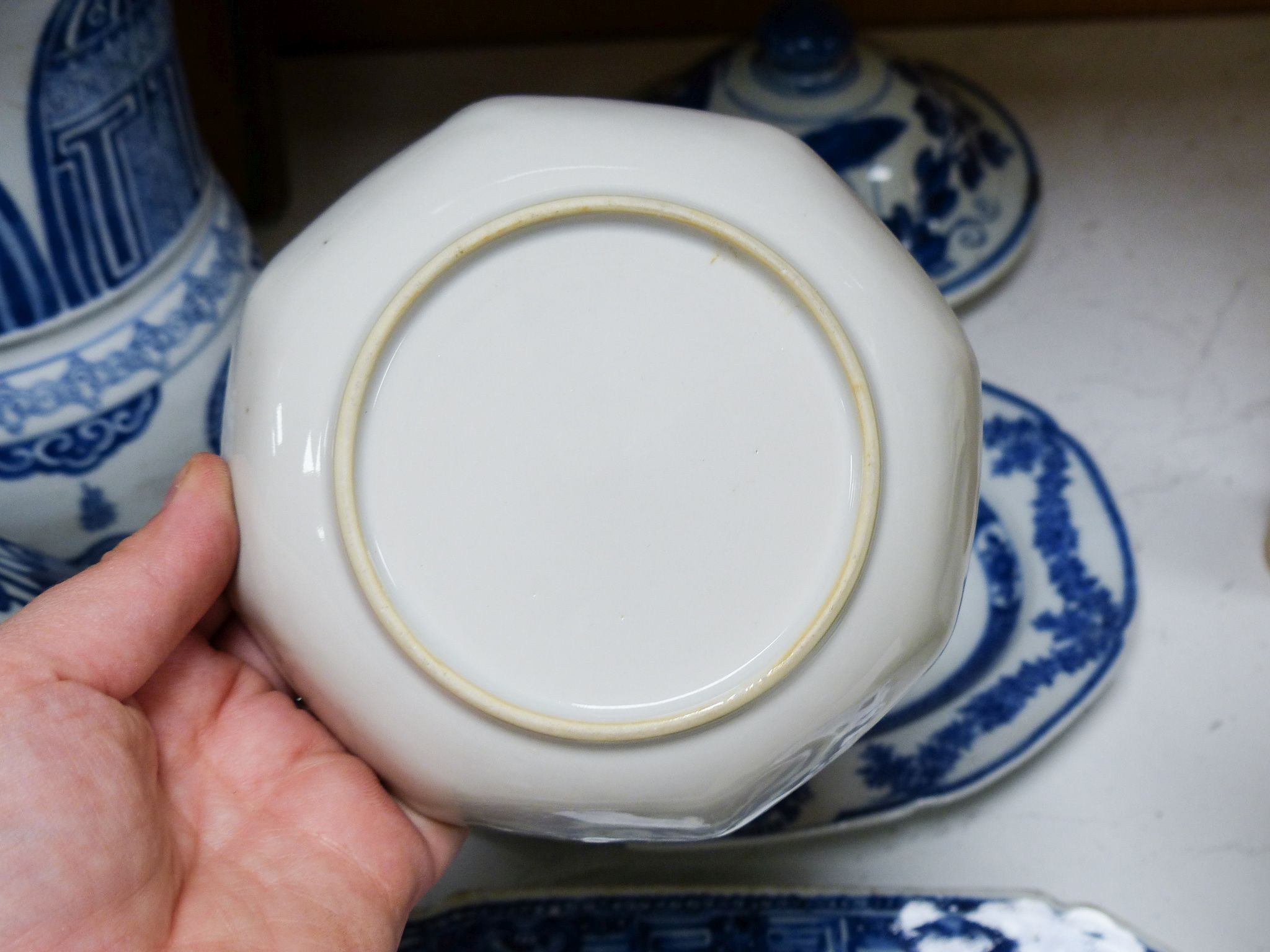 A study group of Chinese blue and white porcelain, 17th/18th century